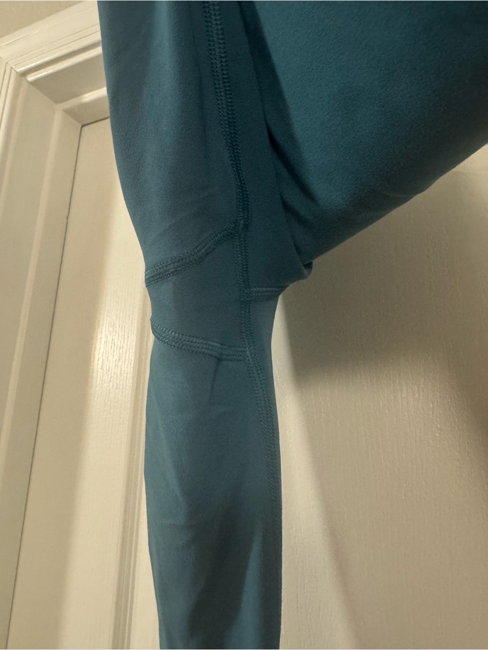 Athleta Teal Transcend 7/8 Tight Leggings - Picture 6 of 10